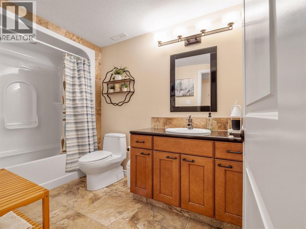 164 Riverstone Boulevard W, Lethbridge, Alberta  T1K 5E8 - Photo 41 - A2286790