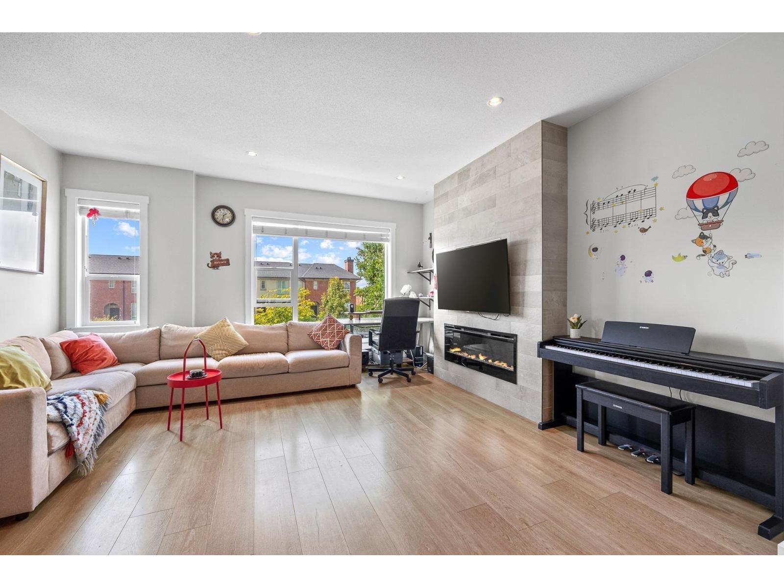 39 16336 23a Avenue, Surrey, British Columbia  V3Z 0S5 - Photo 4 - R3095598