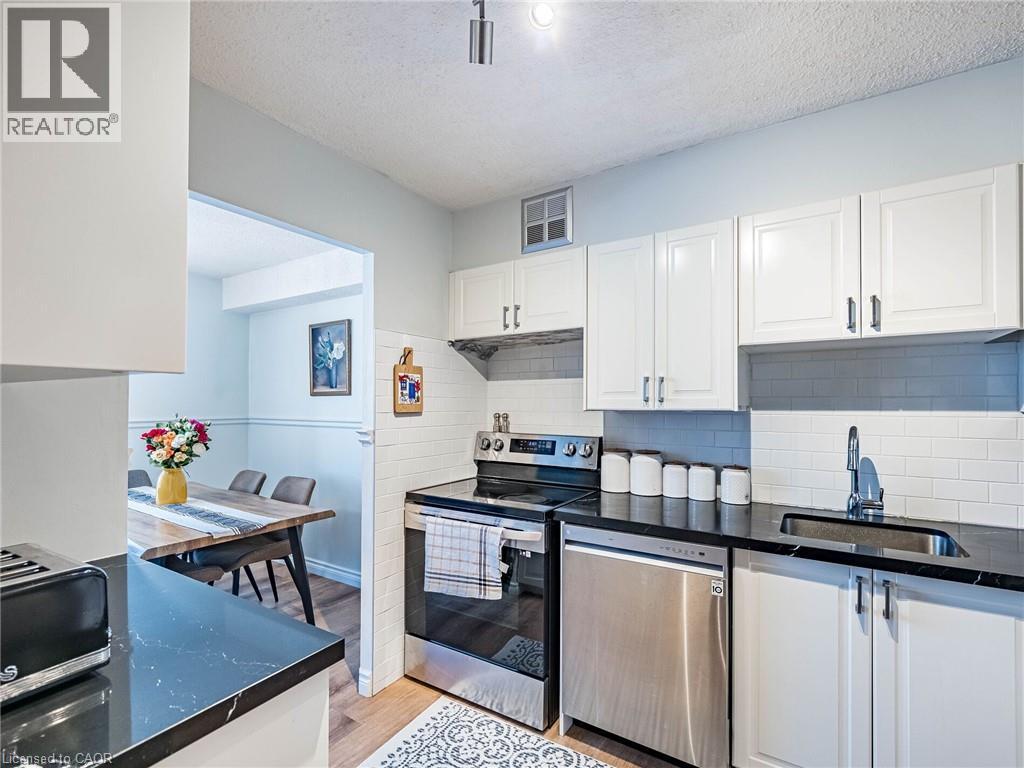 20 William Roe Boulevard Unit# 308, Newmarket, Ontario  L3Y 5V6 - Photo 15 - 40807332