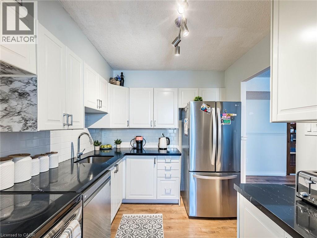 20 William Roe Boulevard Unit# 308, Newmarket, Ontario  L3Y 5V6 - Photo 14 - 40807332