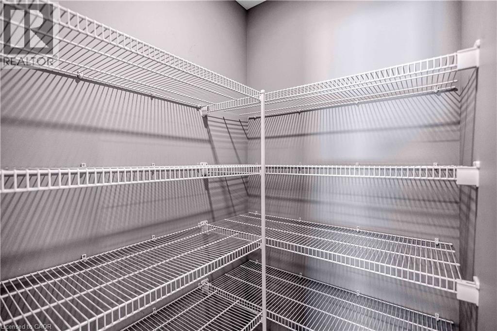 Photo 17 of 48 for 154928 15th Line