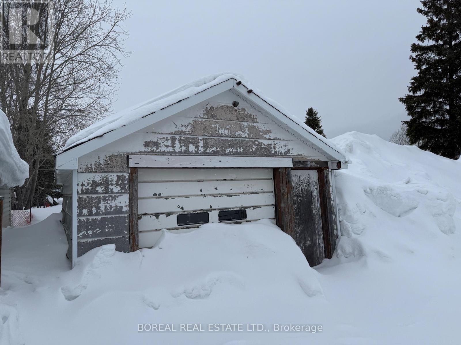 232 Main Street, Smooth Rock Falls, Ontario  P0L 2B0 - Photo 6 - T12842106
