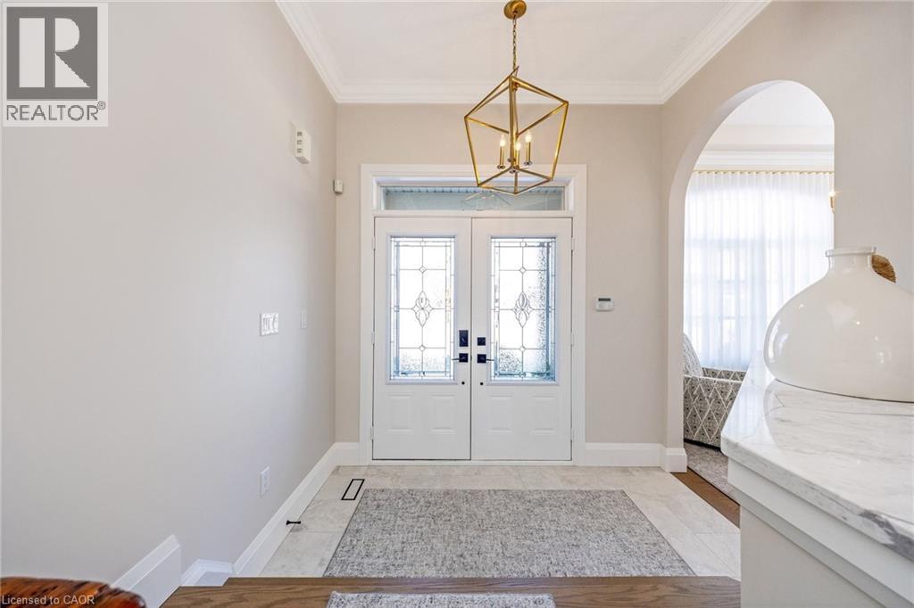 3168 Watercliffe Court, Oakville, Ontario  L6M 0K7 - Photo 4 - 40808639