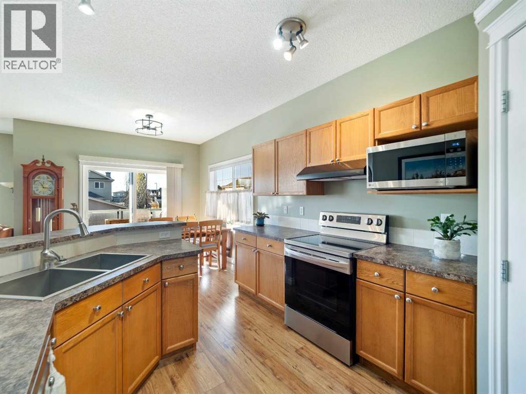 239 Sagewood Drive, Airdrie, Alberta  T4B 3A7 - Photo 6 - A2265913