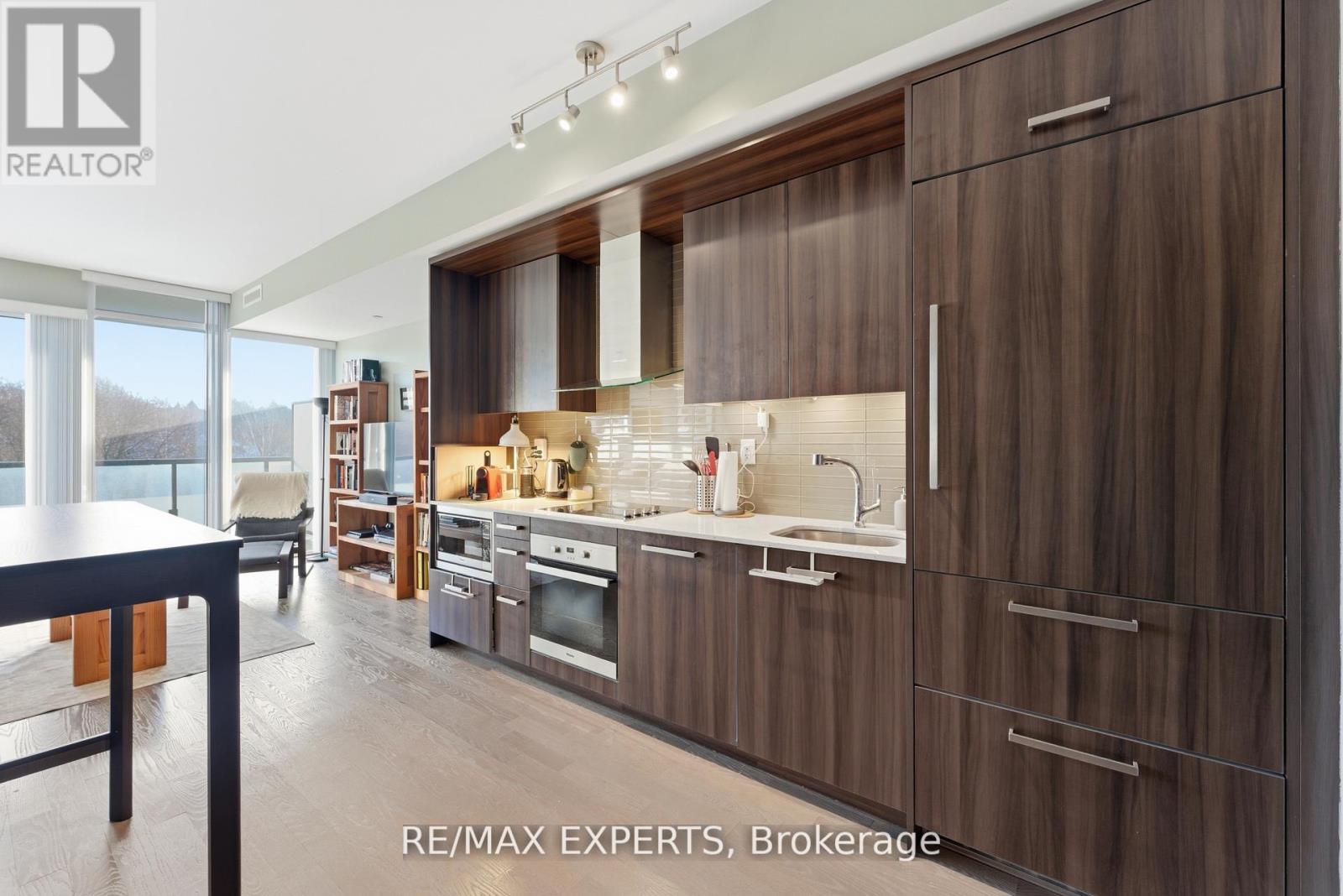 410 - 3018 Yonge Street, Toronto, Ontario  M4N 2K4 - Photo 9 - C12842126