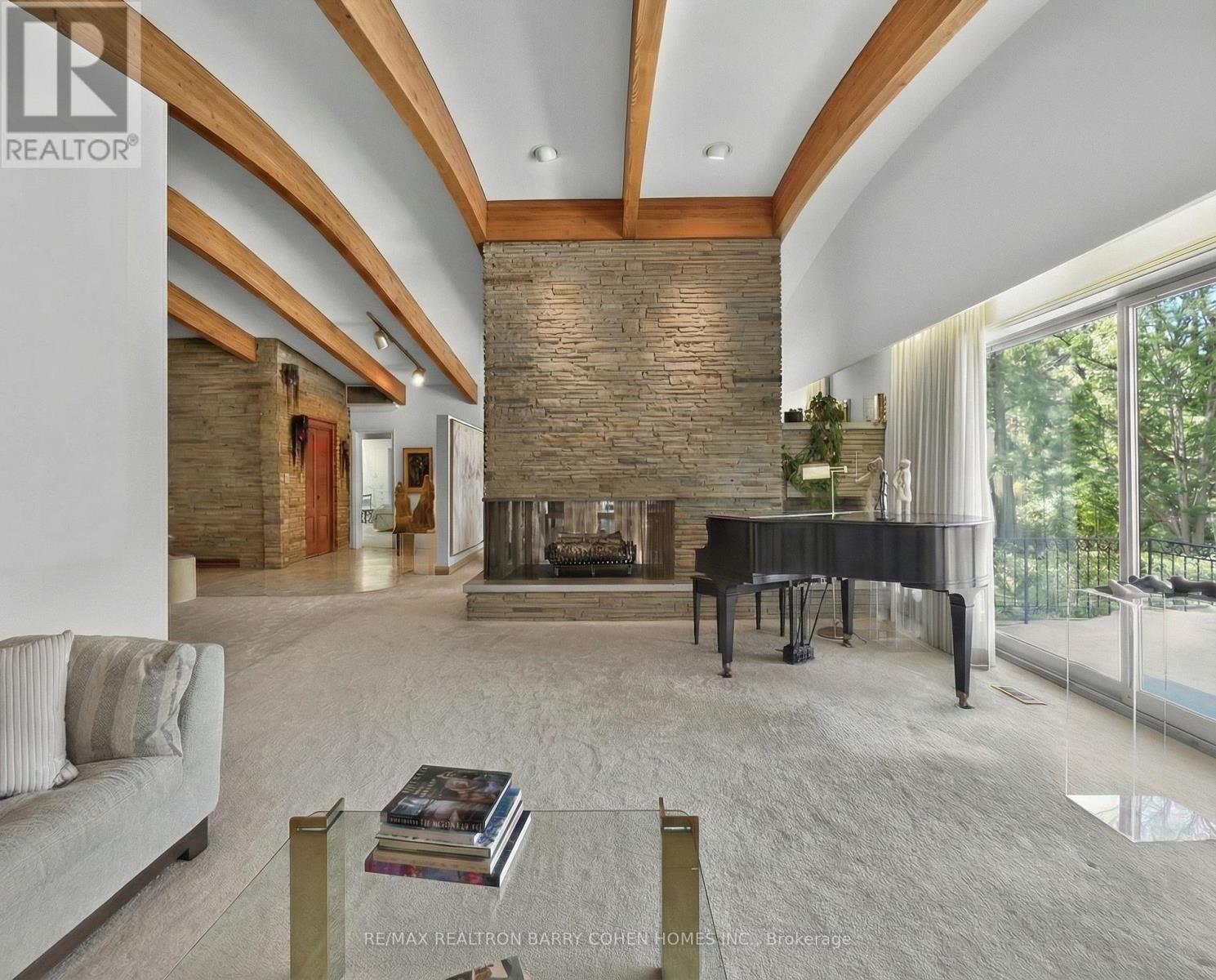 28 Daleberry Place, Toronto, Ontario  M3B 2A7 - Photo 4 - C12842140