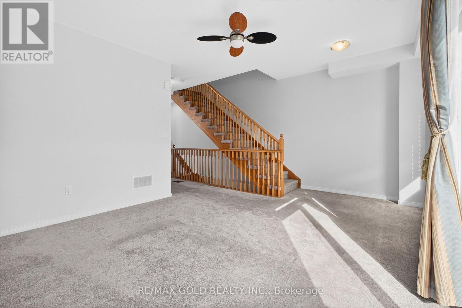 846 Atwater Path, Oshawa, Ontario  L1J 0E8 - Photo 12 - E12842108