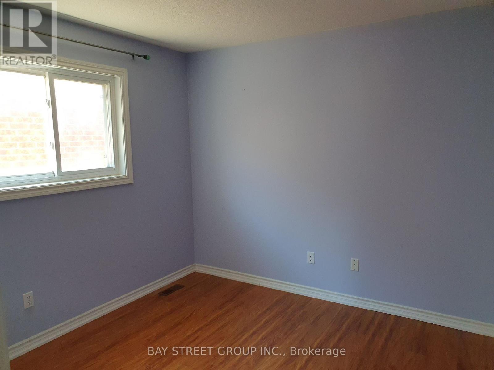 71 Ian Baron Avenue, Markham, Ontario  L3R 5R1 - Photo 4 - N12842158