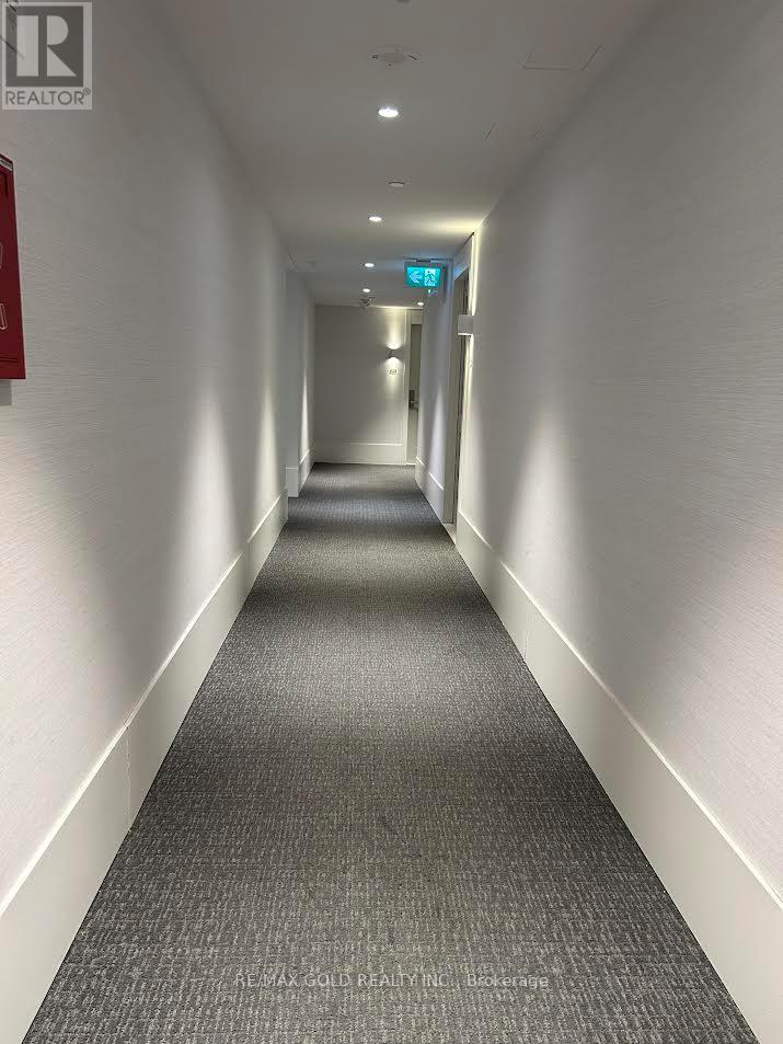 435 - 26 Gibbs Road, Toronto, Ontario  M9B 0E3 - Photo 2 - W12842098