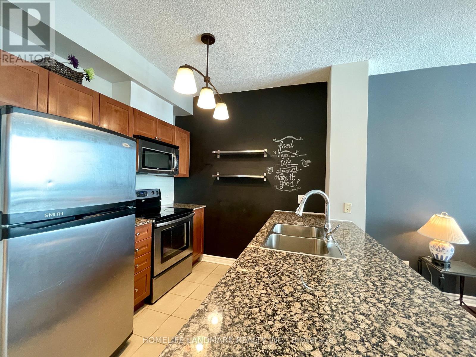 1605 - 3525 Kariya Drive, Mississauga, Ontario  L5B 0C2 - Photo 13 - W12842128