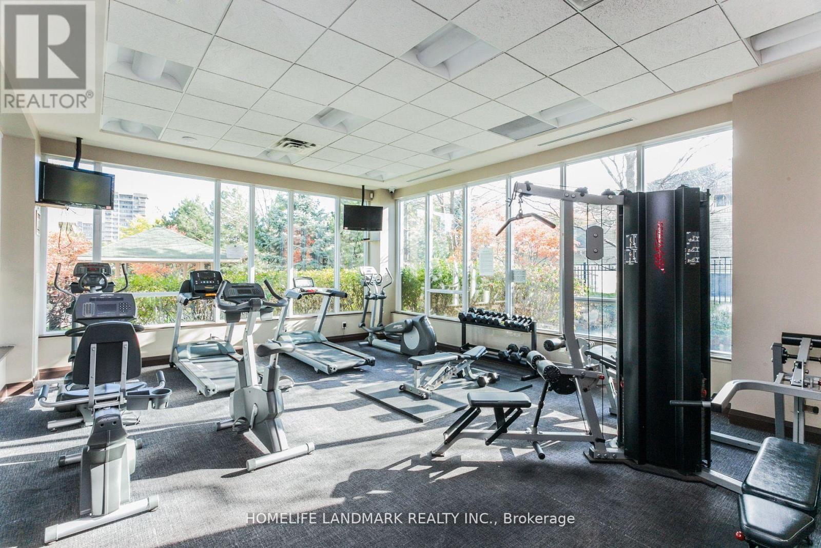 1605 - 3525 Kariya Drive, Mississauga, Ontario  L5B 0C2 - Photo 5 - W12842128