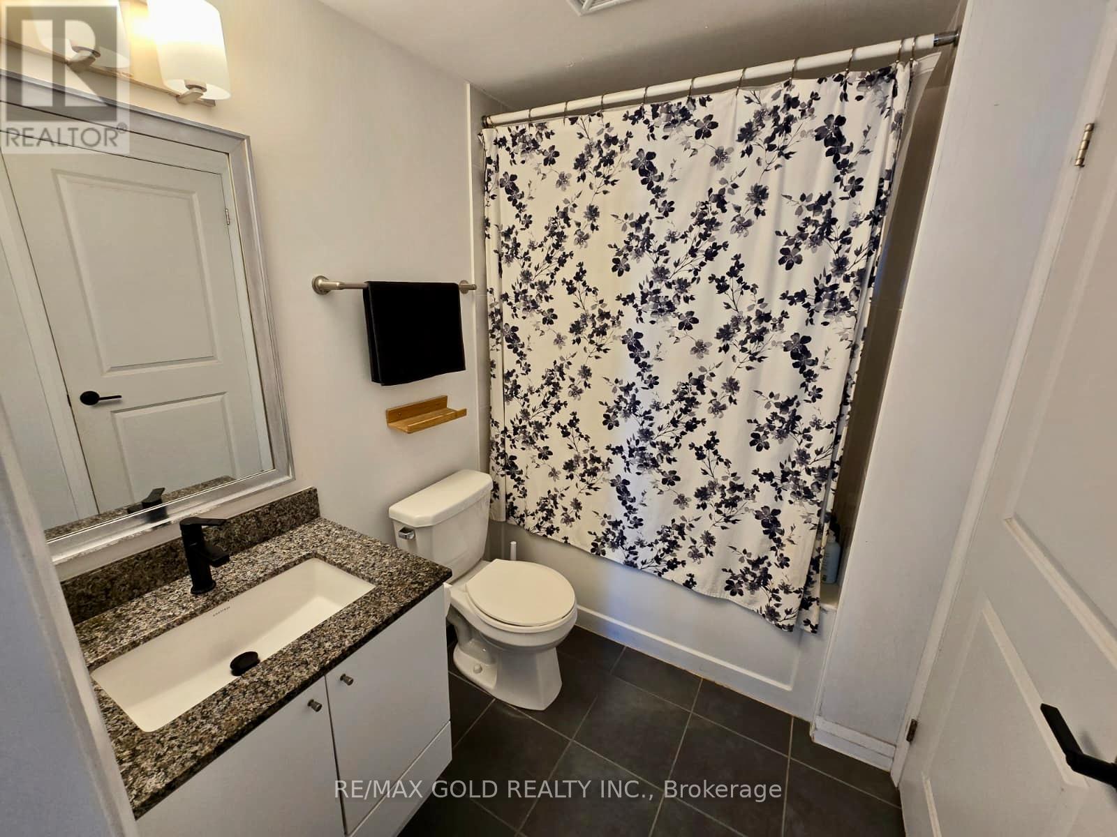 808 - 75 Eglinton Avenue W, Mississauga, Ontario  L5R 0E5 - Photo 22 - W12842134