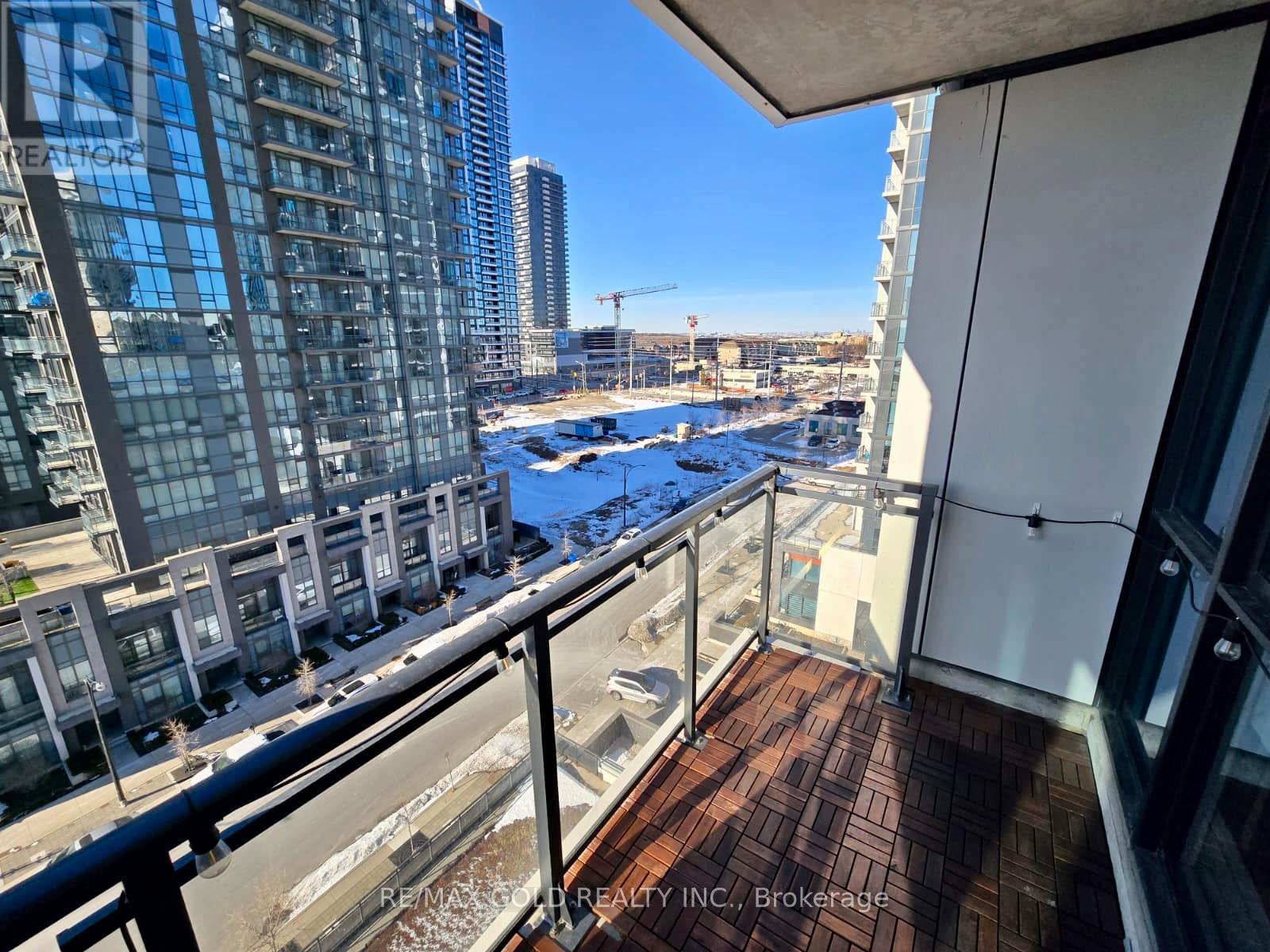 808 - 75 Eglinton Avenue W, Mississauga, Ontario  L5R 0E5 - Photo 24 - W12842134