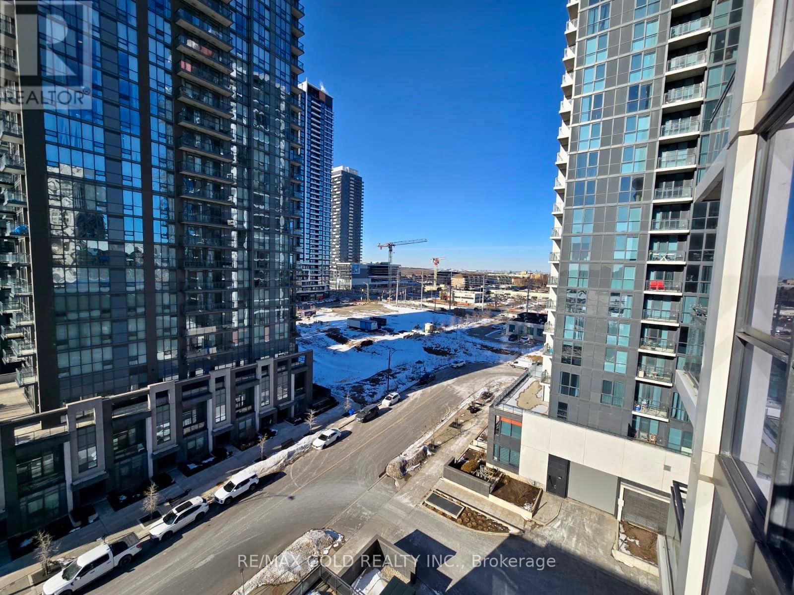 808 - 75 Eglinton Avenue W, Mississauga, Ontario  L5R 0E5 - Photo 27 - W12842134