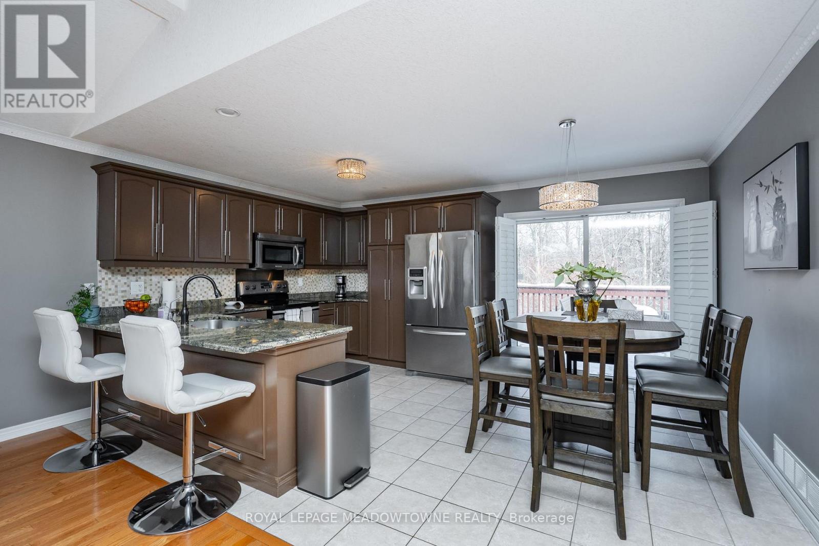 70 Revell Drive, Centre Wellington, Ontario  N1M 0A5 - Photo 14 - X12842154