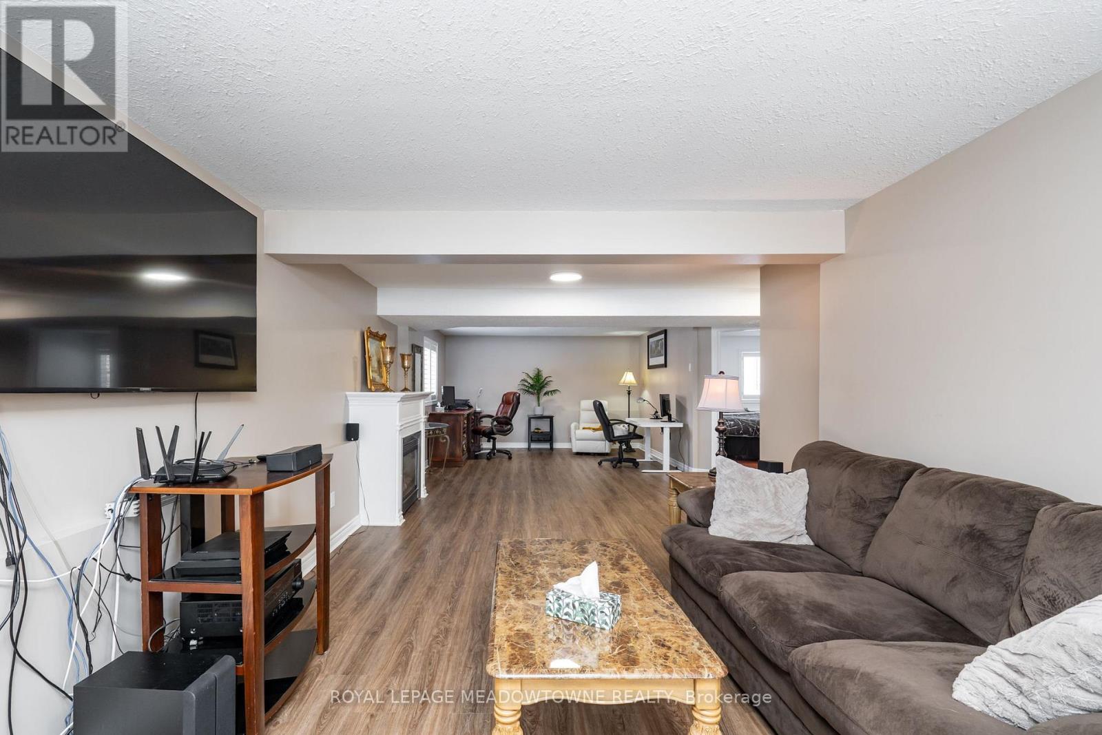 70 Revell Drive, Centre Wellington, Ontario  N1M 0A5 - Photo 32 - X12842154