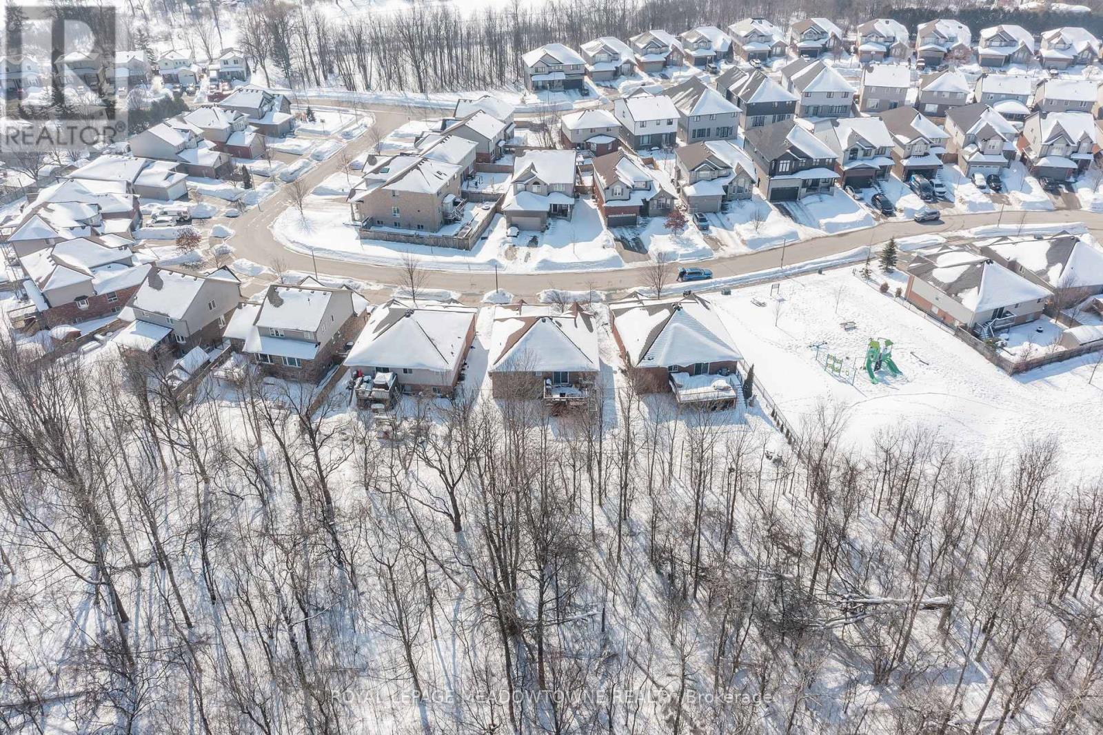 70 Revell Drive, Centre Wellington, Ontario  N1M 0A5 - Photo 46 - X12842154