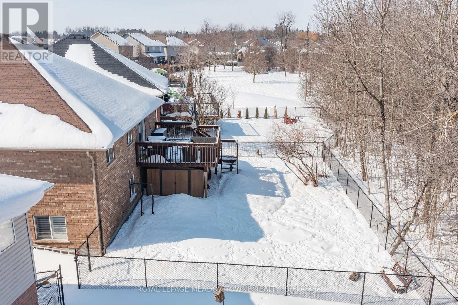 70 Revell Drive, Centre Wellington, Ontario  N1M 0A5 - Photo 47 - X12842154