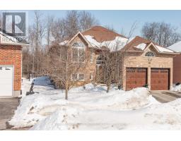 70 REVELL DRIVE, Centre Wellington, Ontario