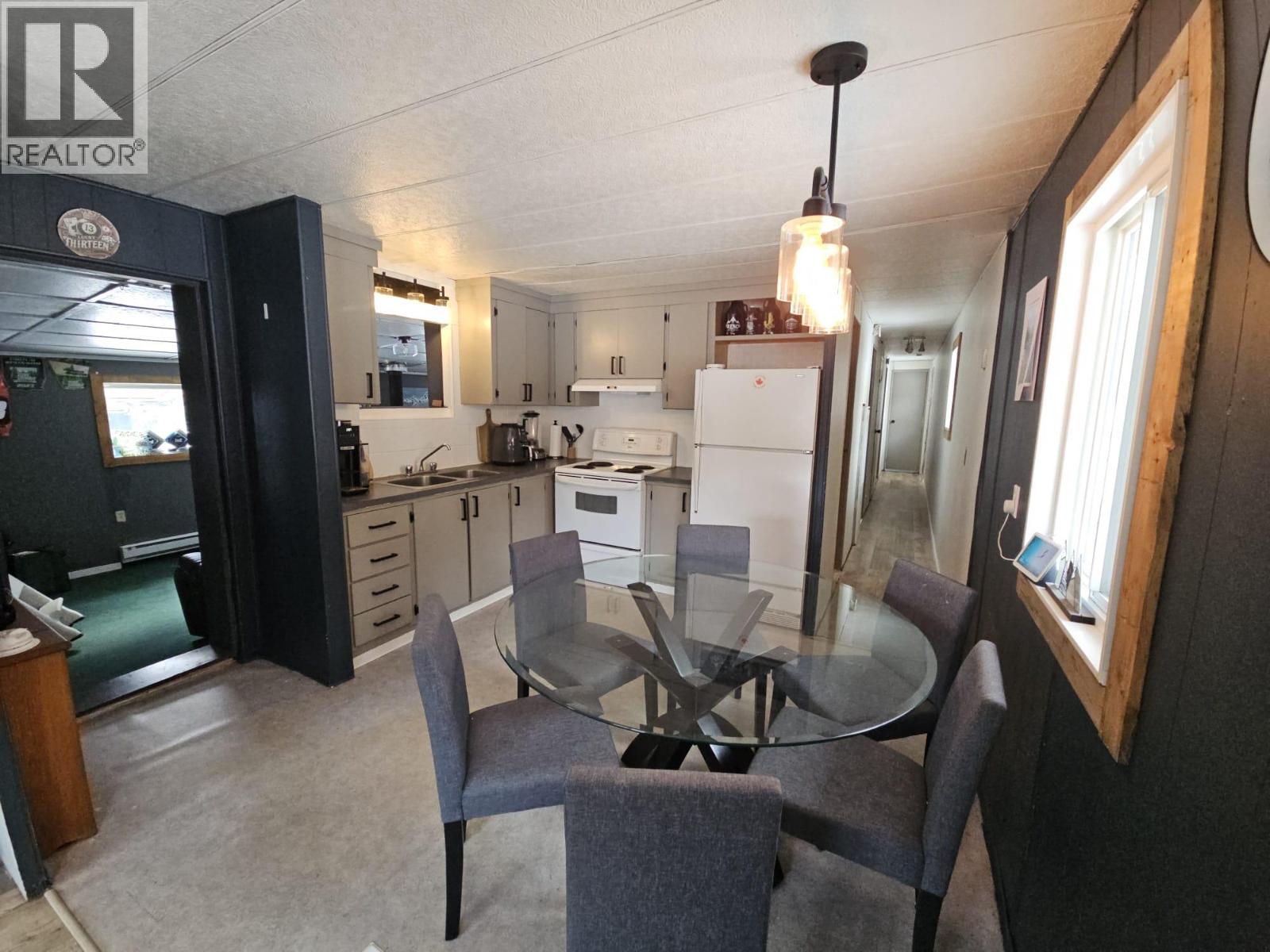 6379 Wildmare Subdivision, Chetwynd, British Columbia  V0C 1J0 - Photo 7 - 10377808