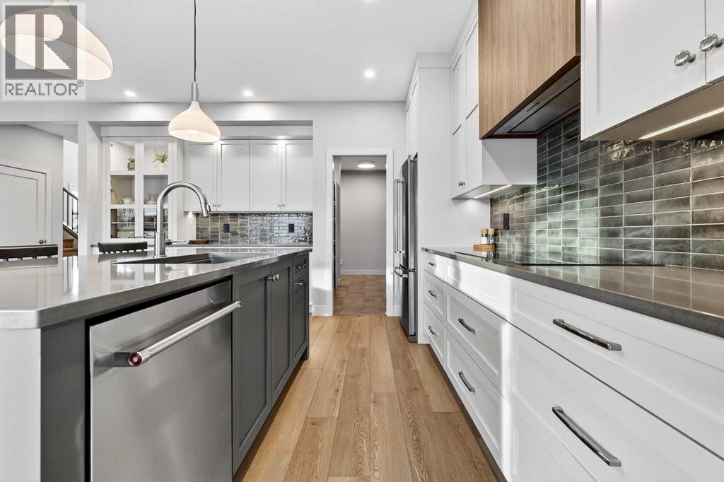 24 Napoleon Meadows Way, Innisfail, Alberta  T4G 0N6 - Photo 5 - A2278546