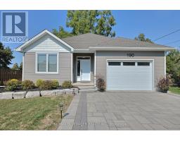 190 BROAD STREET, North Middlesex, Ontario