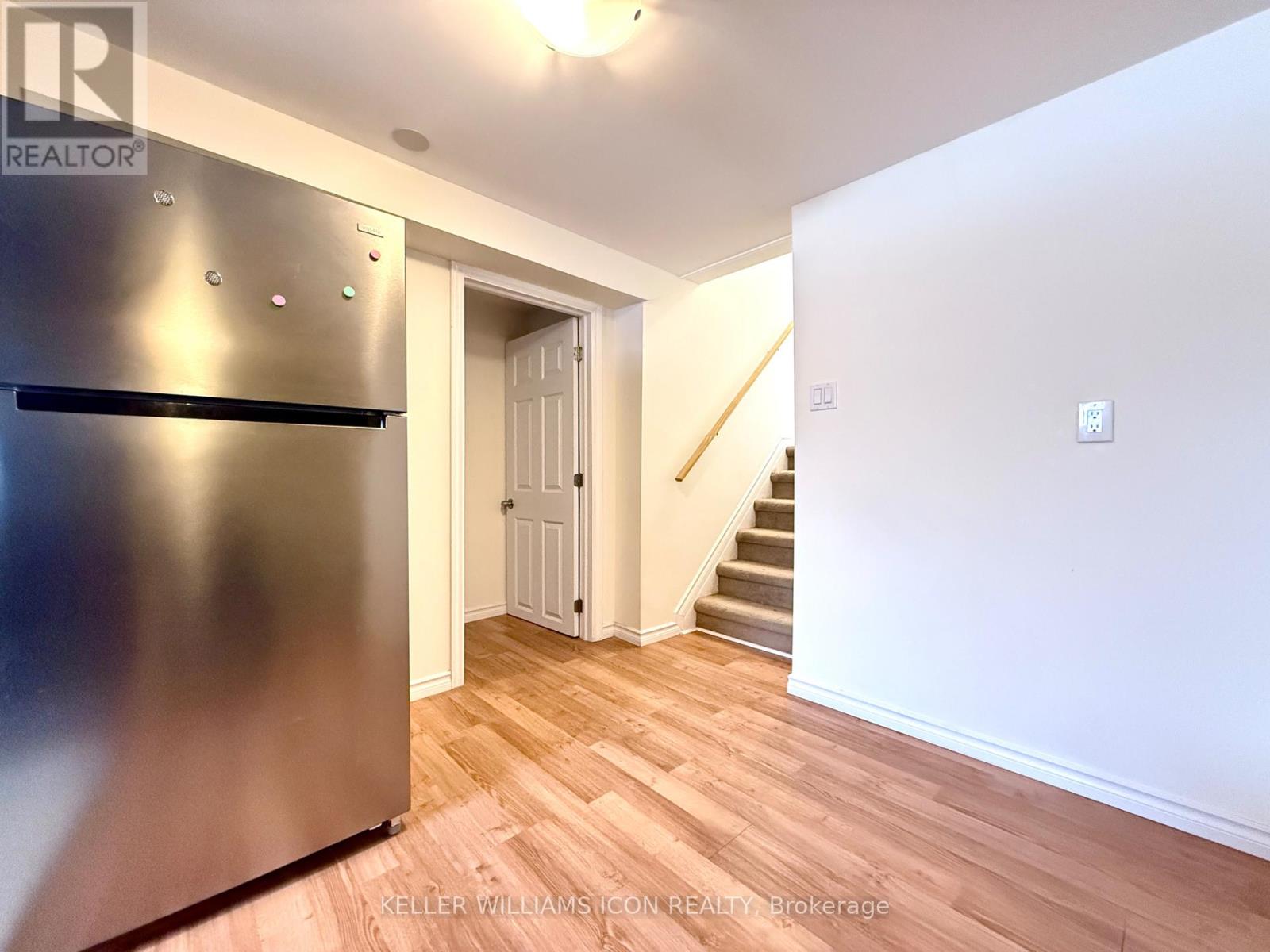 B - 2206 Navaho Drive, Ottawa, Ontario  K2C 0V9 - Photo 10 - X12842184