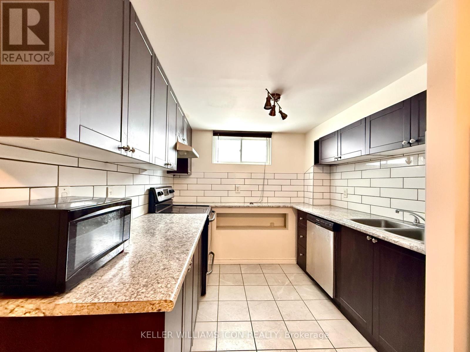 B - 2206 Navaho Drive, Ottawa, Ontario  K2C 0V9 - Photo 13 - X12842184