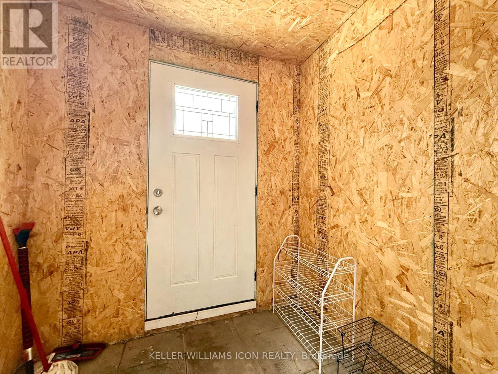 B - 2206 Navaho Drive, Ottawa, Ontario  K2C 0V9 - Photo 5 - X12842184