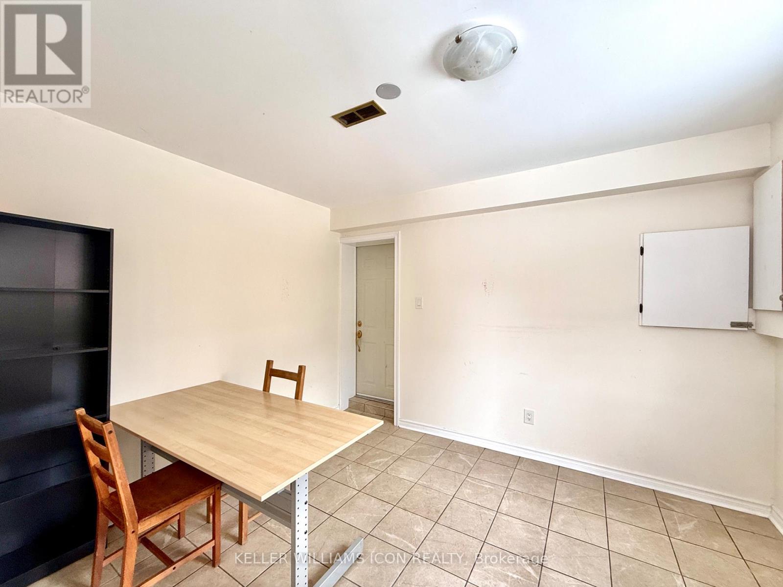 B - 2206 Navaho Drive, Ottawa, Ontario  K2C 0V9 - Photo 6 - X12842184