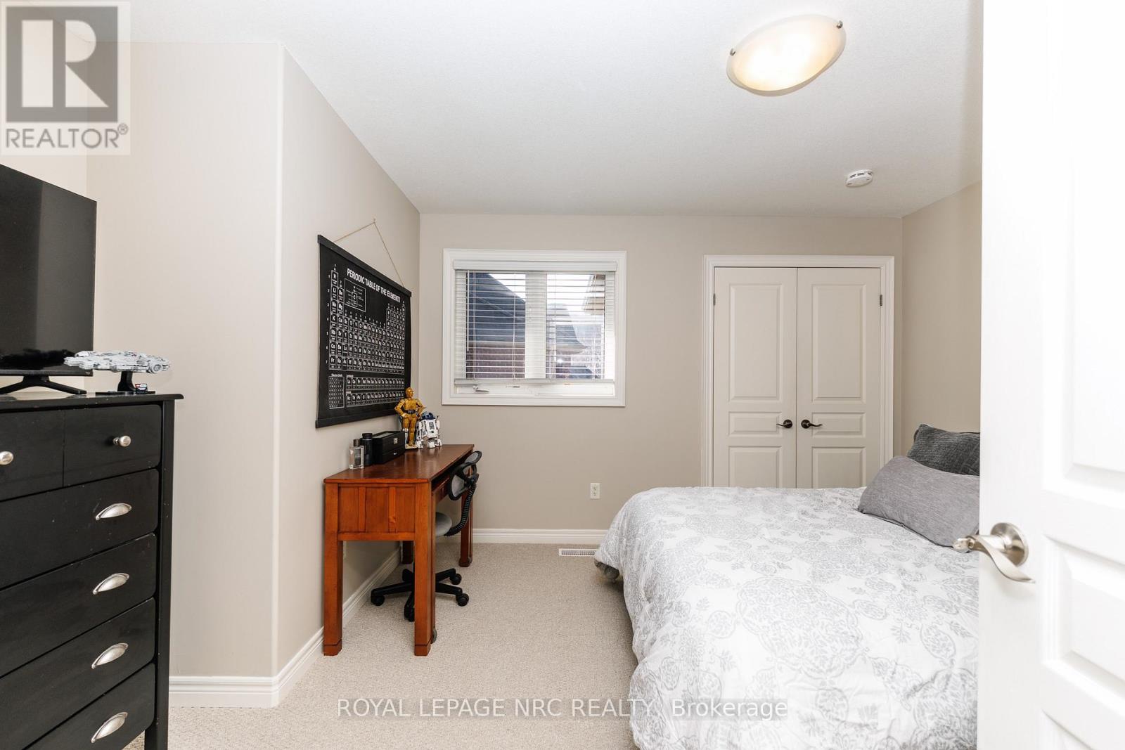 27 Bell Avenue, Grimsby, Ontario  L3M 1B2 - Photo 33 - X12842180