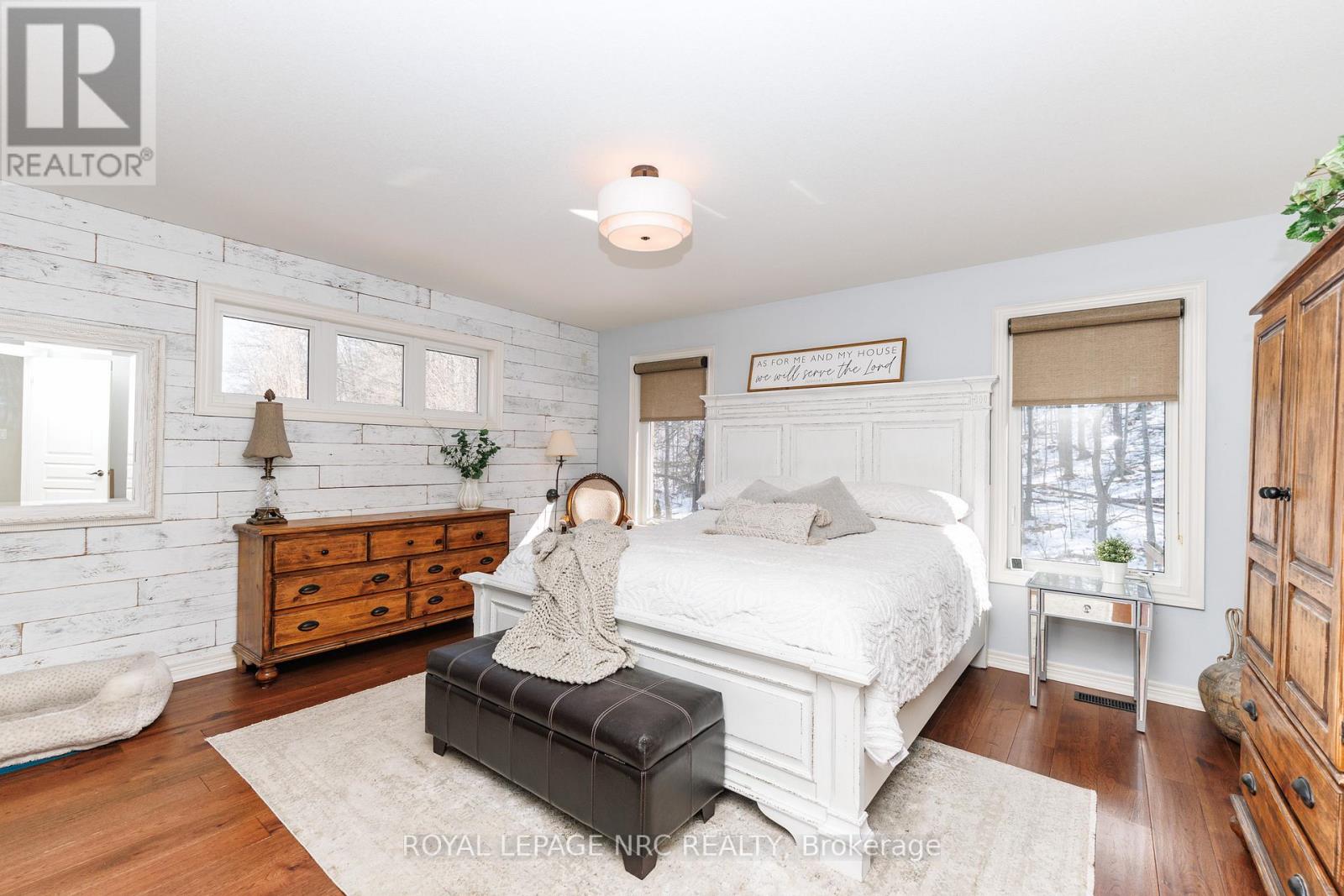 27 Bell Avenue, Grimsby, Ontario  L3M 1B2 - Photo 34 - X12842180