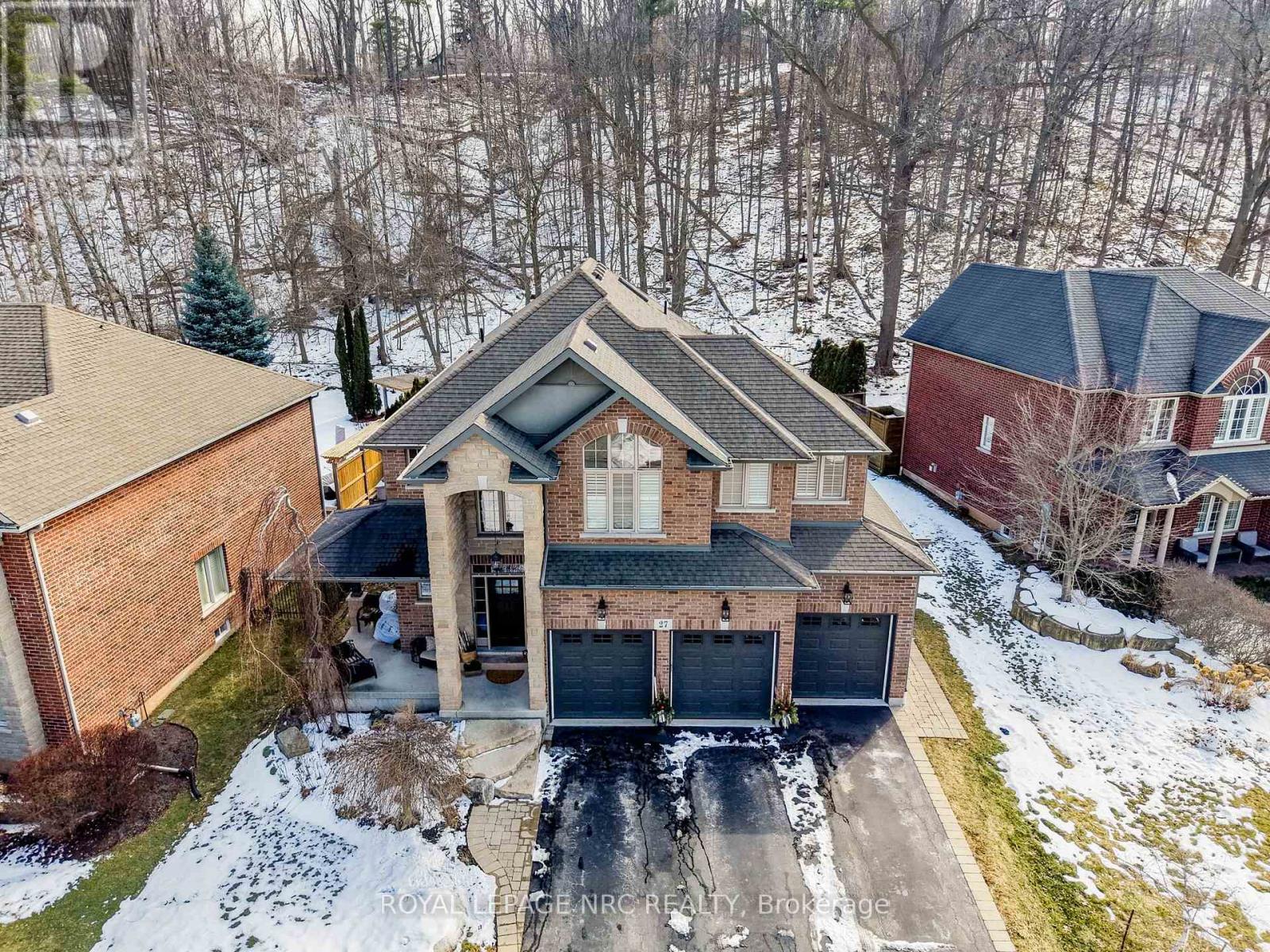 27 Bell Avenue, Grimsby, Ontario  L3M 1B2 - Photo 44 - X12842180