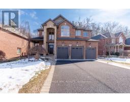 27 BELL AVENUE, Grimsby, Ontario