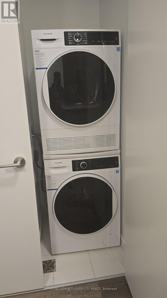 501 - 180 Front Street E, Toronto, Ontario  M5A 2P5 - Photo 13 - C12841052