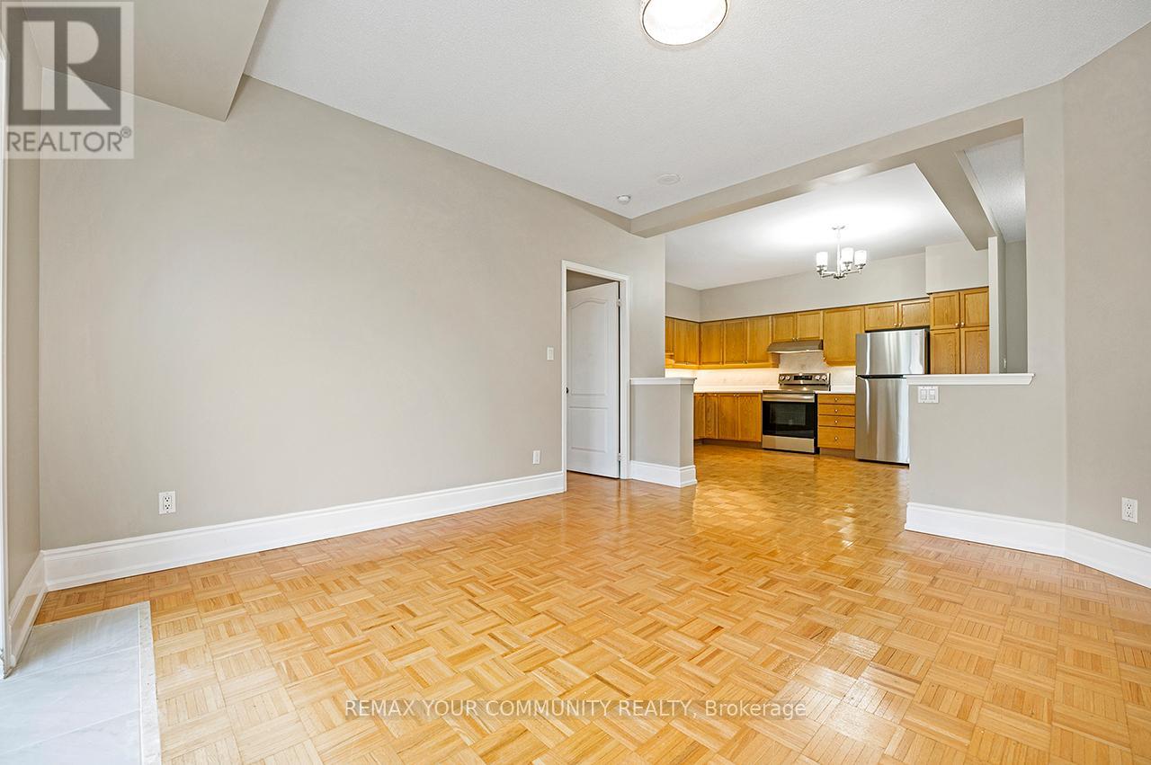 621 - 7373 Martin Grove Road, Vaughan, Ontario  L4L 9K1 - Photo 8 - N12833156