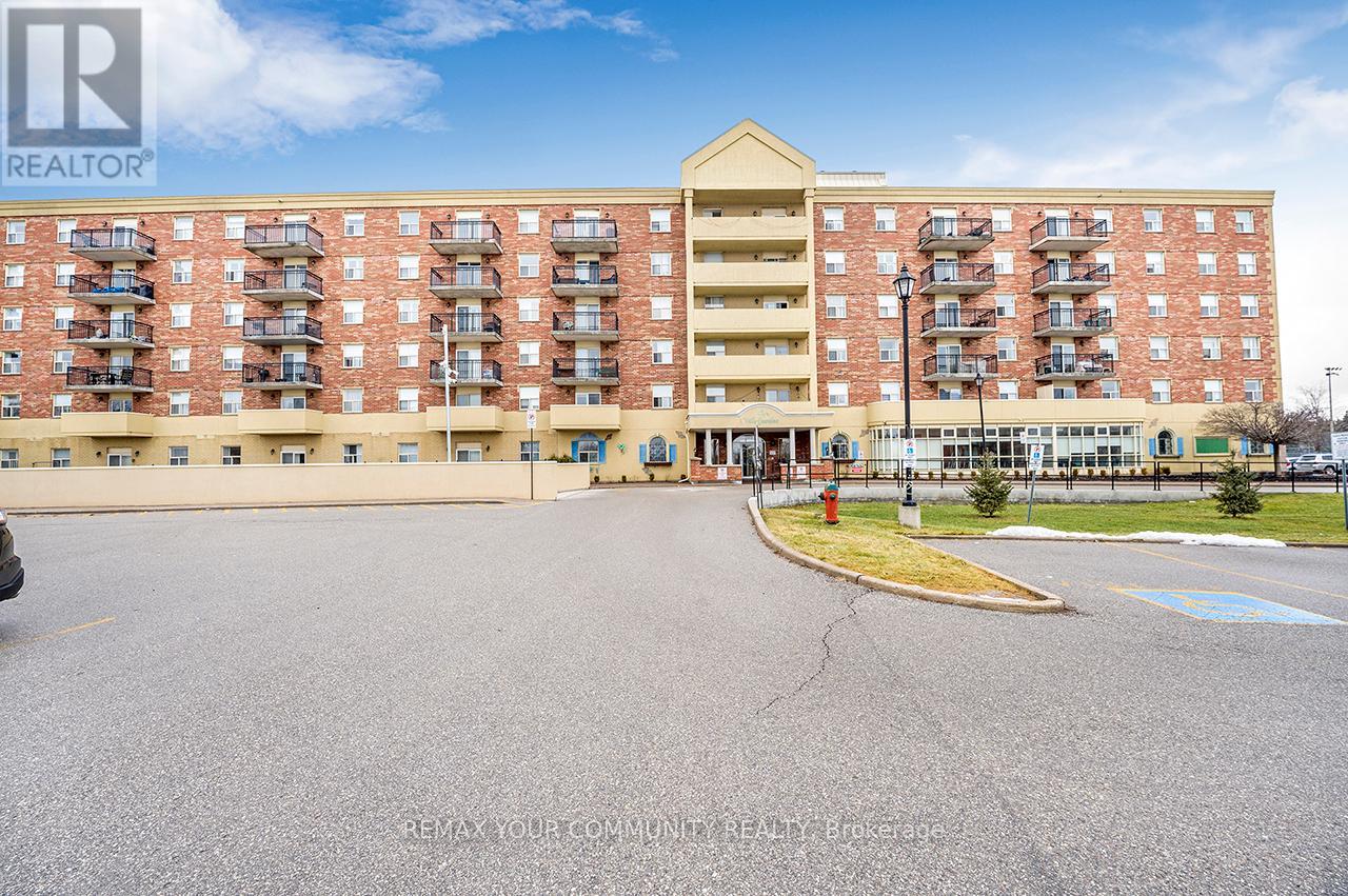 621 - 7373 Martin Grove Road, Vaughan, Ontario  L4L 9K1 - Photo 2 - N12833156