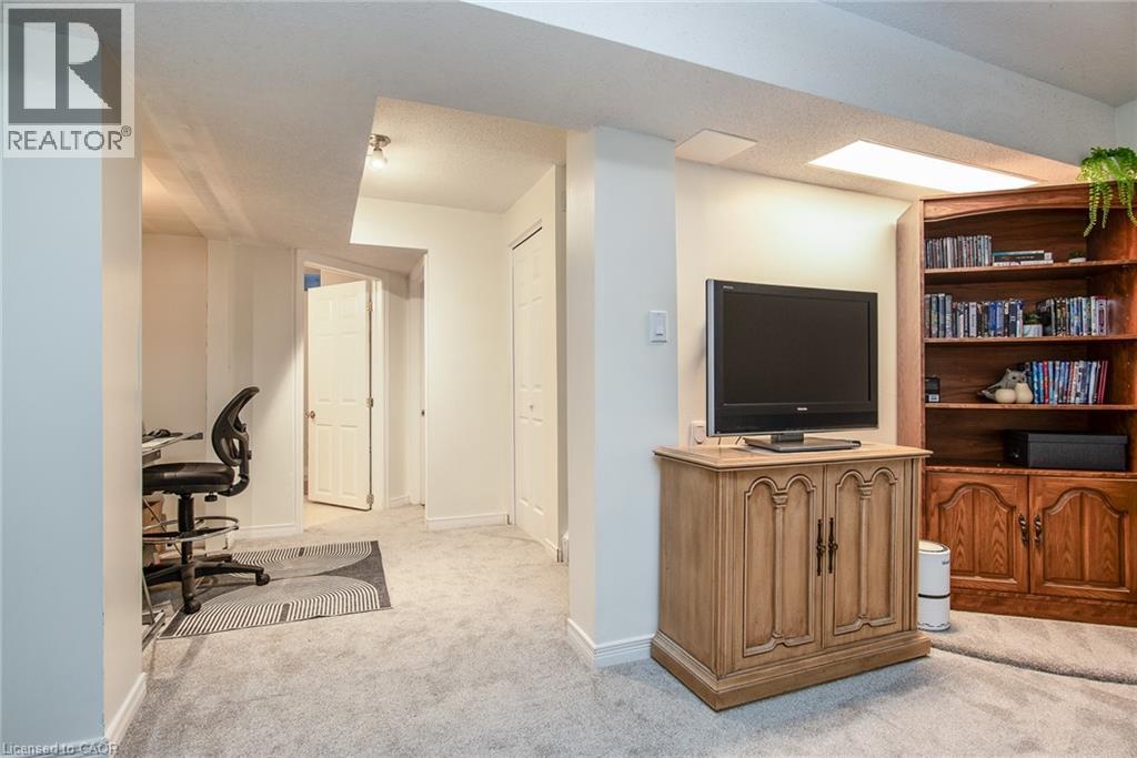 34 Sacha Road, Cambridge, Ontario  N3C 4A1 - Photo 34 - 40803936