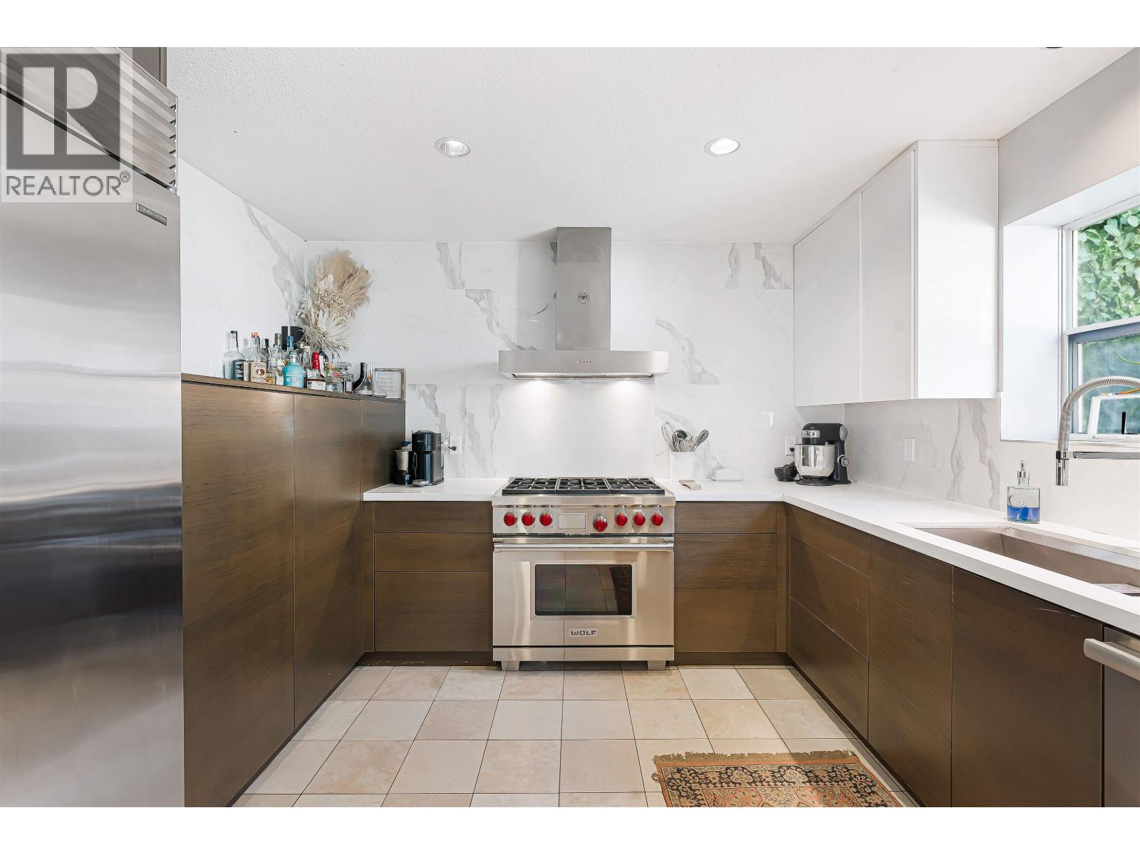 3968 Frames Place, North Vancouver, British Columbia  V7G 2M4 - Photo 5 - R3095666