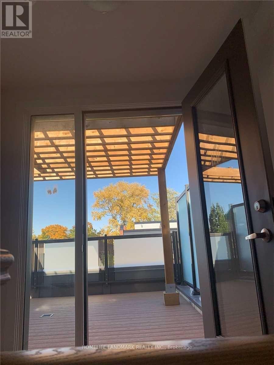 Th #5 - 165 Pears Avenue, Toronto, Ontario  M5R 0C1 - Photo 18 - C12842172