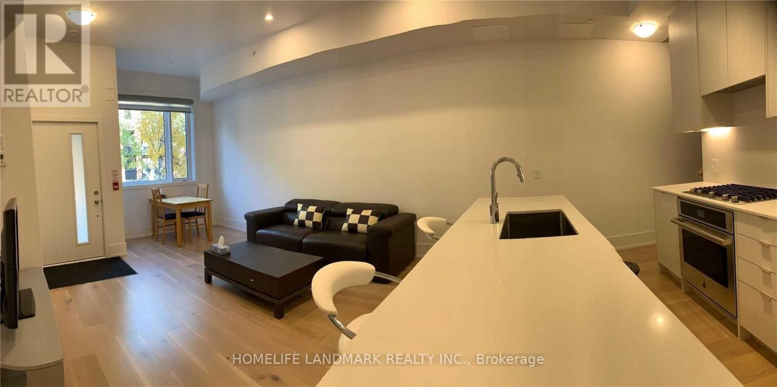 Th #5 - 165 Pears Avenue, Toronto, Ontario  M5R 0C1 - Photo 3 - C12842172