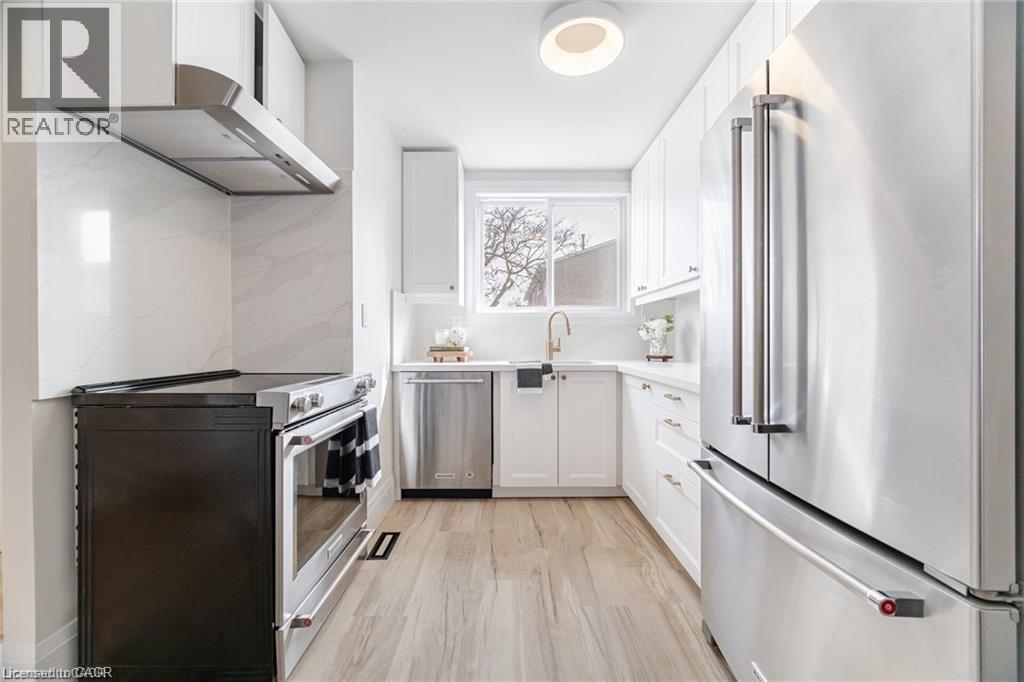 120 Quigley Road Unit# 19, Hamilton, Ontario  L8K 6L4 - Photo 8 - 40809413