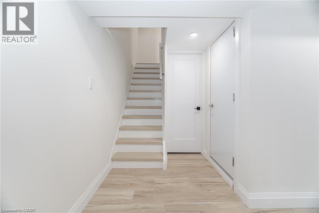 120 Quigley Road Unit# 19, Hamilton, Ontario  L8K 6L4 - Photo 27 - 40809413