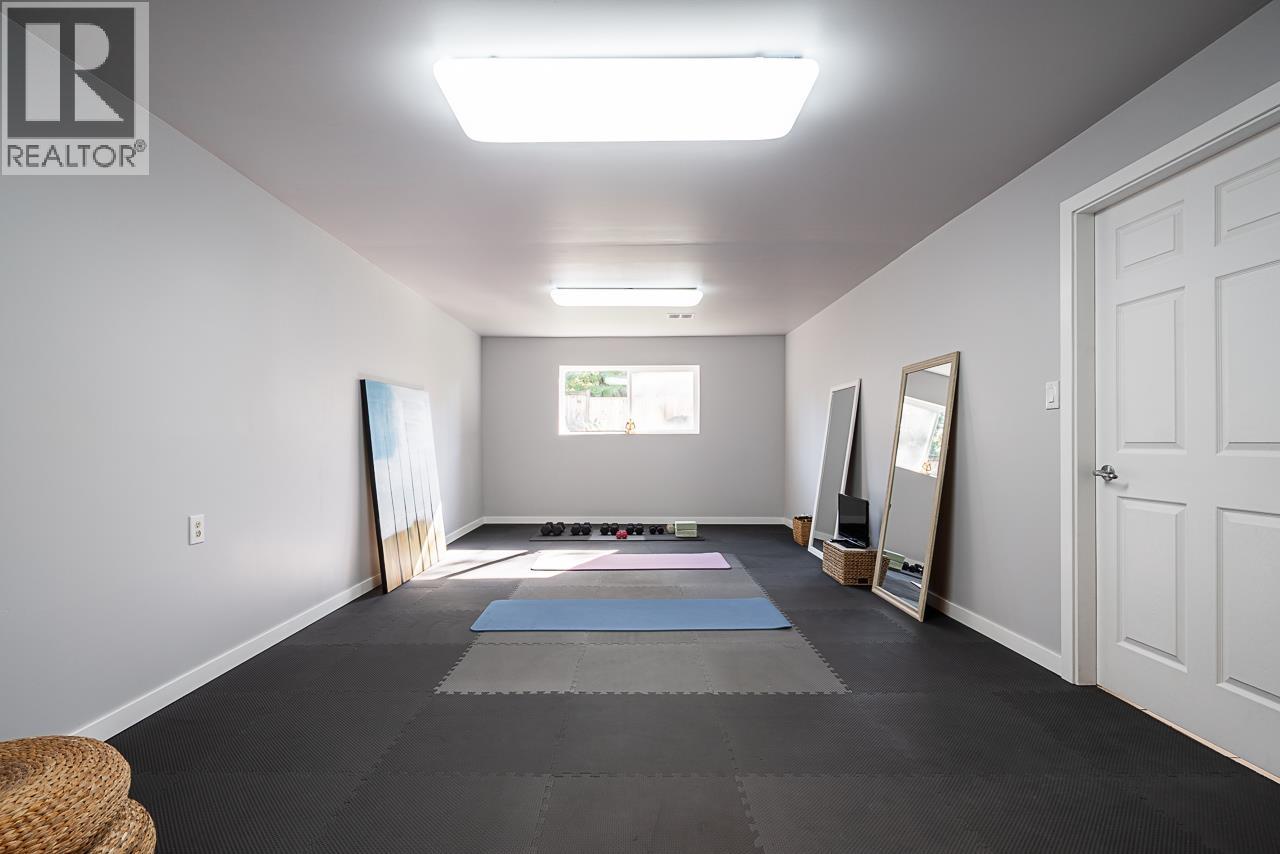 21674 Manor Avenue, Maple Ridge, British Columbia  V2X 7L6 - Photo 30 - R3095809