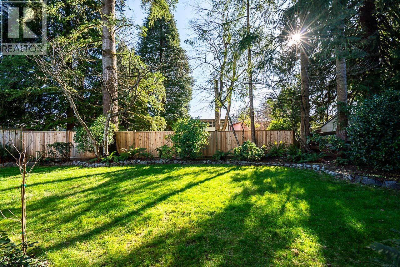 21674 Manor Avenue, Maple Ridge, British Columbia  V2X 7L6 - Photo 36 - R3095809