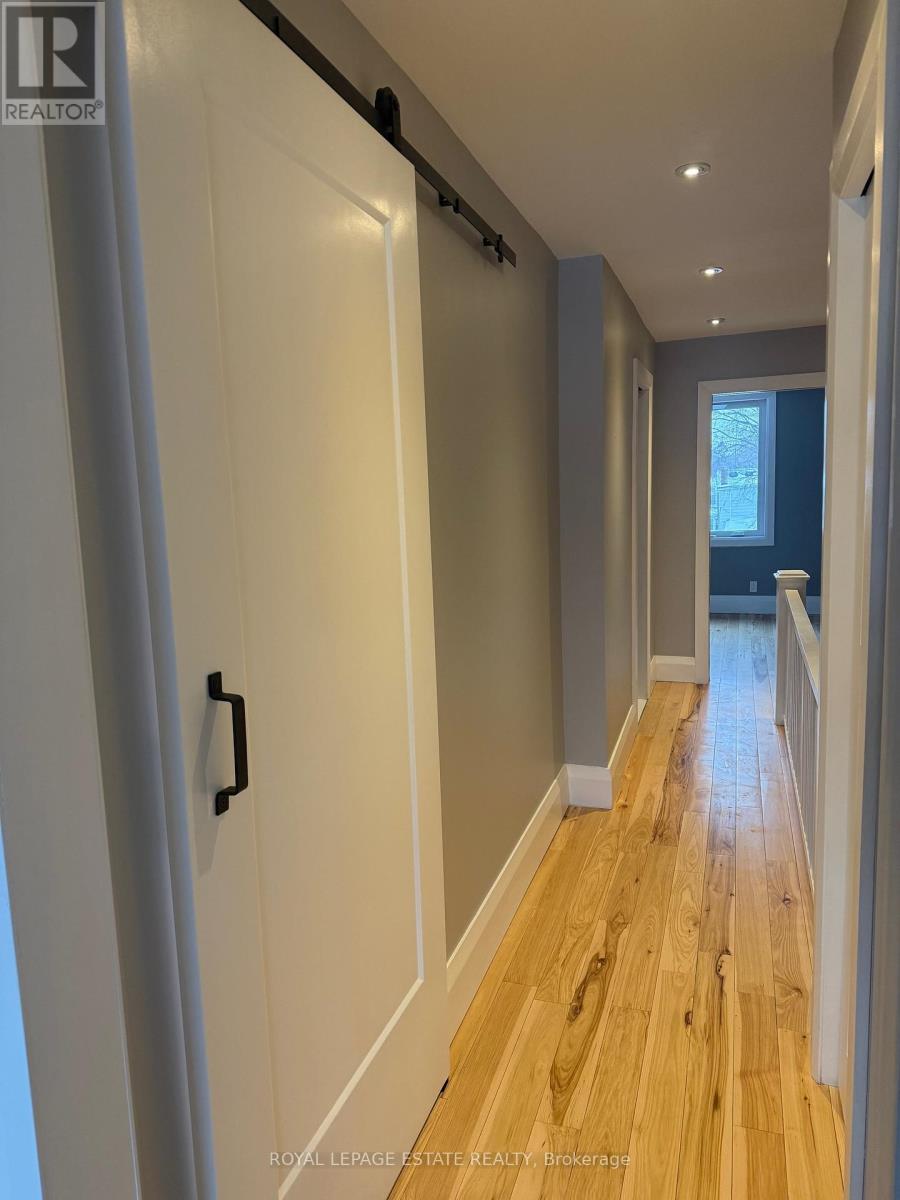 A - 568 Woodbine Avenue, Toronto, Ontario  M4E 2H8 - Photo 16 - E12842160