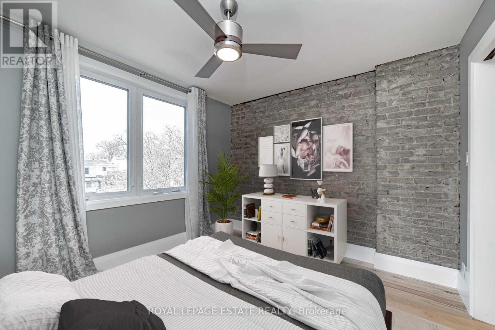 A - 568 Woodbine Avenue, Toronto, Ontario  M4E 2H8 - Photo 20 - E12842160