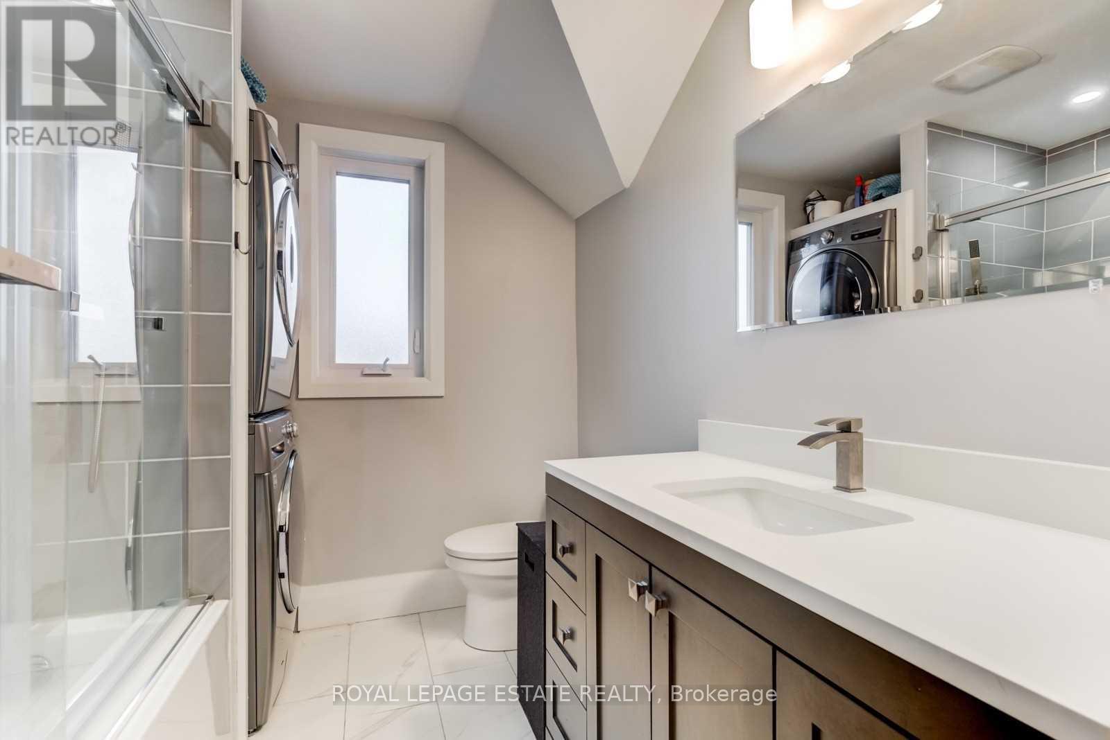 A - 568 Woodbine Avenue, Toronto, Ontario  M4E 2H8 - Photo 22 - E12842160