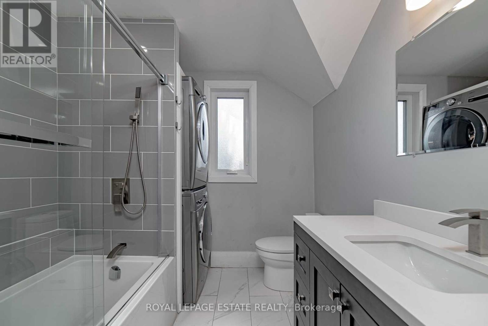 A - 568 Woodbine Avenue, Toronto, Ontario  M4E 2H8 - Photo 23 - E12842160