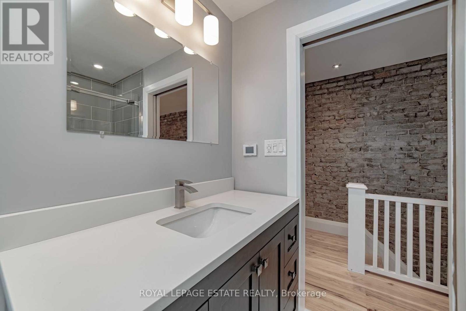 A - 568 Woodbine Avenue, Toronto, Ontario  M4E 2H8 - Photo 25 - E12842160